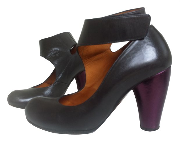 Chie Mihara Sacude Cuir Gris anthracite  ref.26440