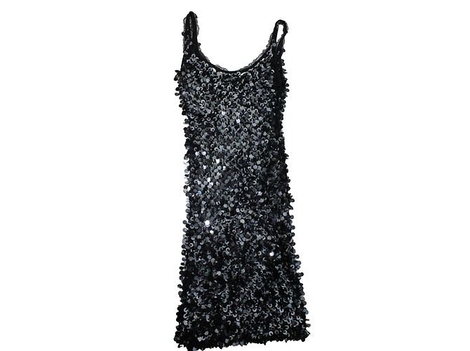 Dolce & Gabbana Strickkleid Schwarz mit Perlen und Pailletten