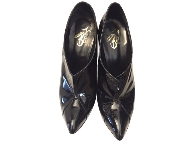 Autre Marque Beverly Feldman  Ankle Boots Black Patent leather  ref.26498