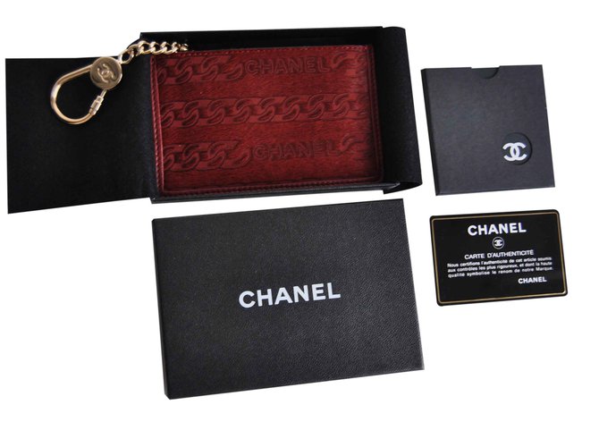 Chanel Porte-monnaie et porte clé Cuir Rouge  ref.26569