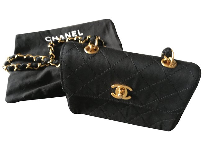Chanel mini timeless Black Silk  ref.26663