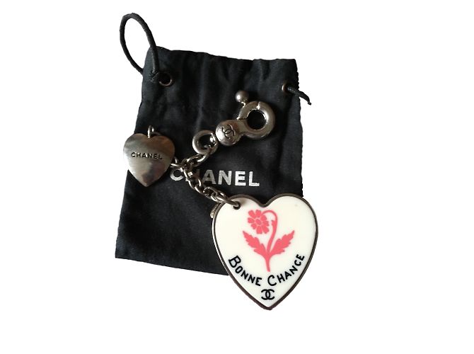 Chanel Amuleto bolsa Plata
