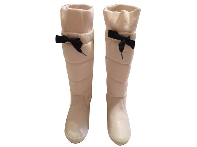 Tommy Hilfiger White winter boots Leather  ref.27724