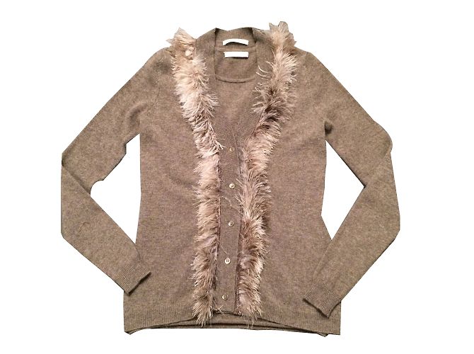 Autre Marque Twinset Statement taupe aus Kaschmir mit Straußenfedern