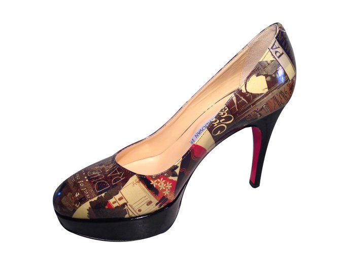 Luciano Padovan Heels Multiple colors Patent leather  ref.27942