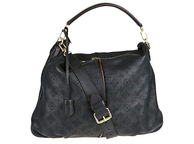 Louis Vuitton Selene Mahina negro MM