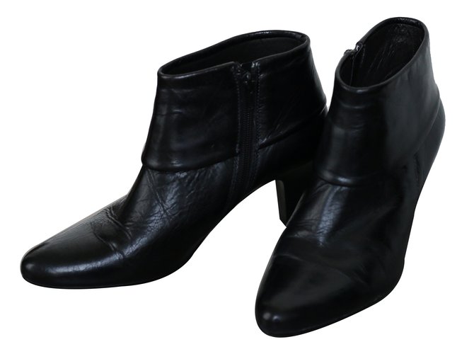 JB Martin Ankle Boots Black Leather  ref.28204