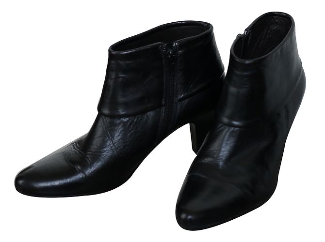 JB Martin Stiefeletten aus schwarzem Leder Größe 38