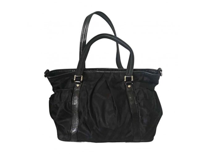 Burberry Travel bag Black Cloth  ref.28262