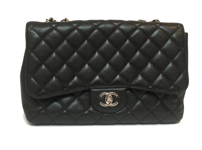 Timeless Chanel Jumbo Classic Caviar Handbag Nero Pelle  ref.28336