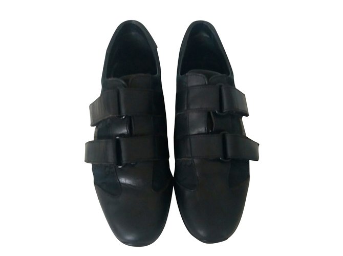 Gucci scarpe da ginnastica Nero Pelle  ref.28359