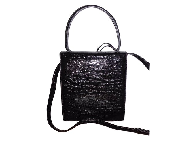 Loewe Handbag Patent leather  ref.28468