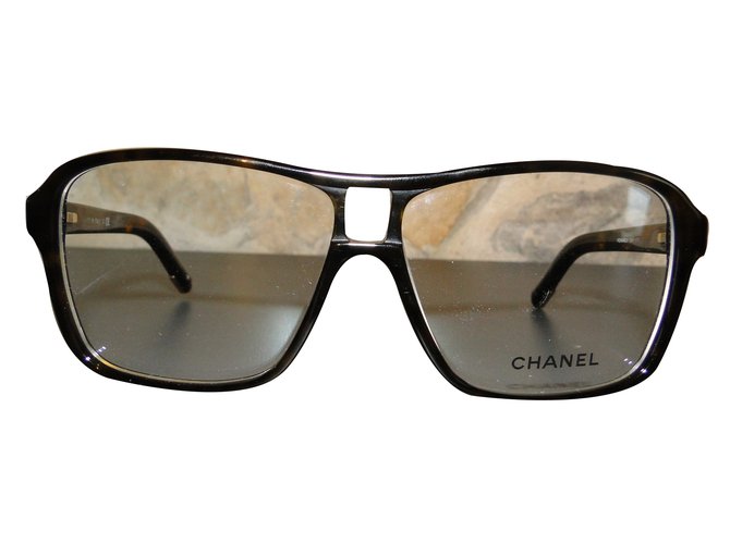 Chanel Sonnenbrille Braun Kunststoff  ref.28531
