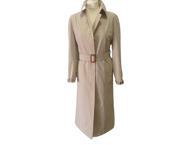 Burberry Trench coat Beige Polyester  ref.28772
