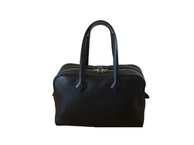 Hermès Victoria 35 Black Leather  ref.27640