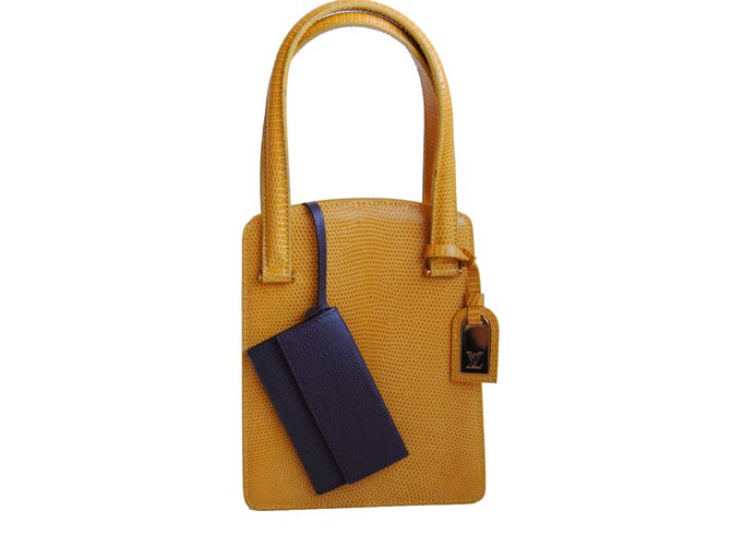 Louis Vuitton Lizard skin bag Yellow Exotic leather ref.28870 - Joli Closet