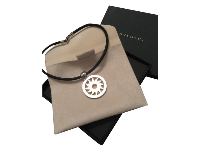 Bulgari Necklace Silvery Golden Yellow gold  ref.29050