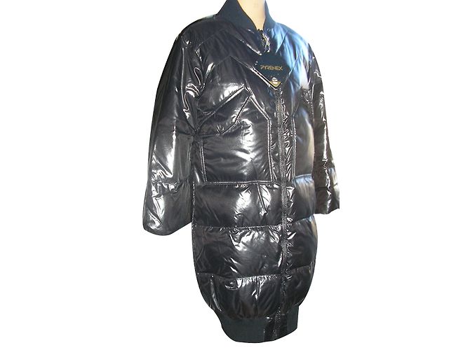 Pyrenex Black Down Coat