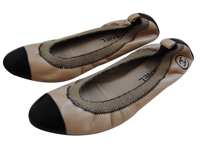 Chanel Ballerinas Beige Leather  ref.29249