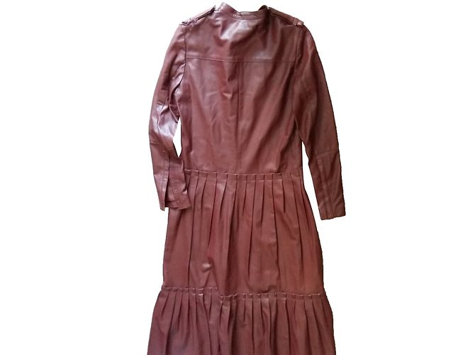 Bruno Magli Vestido