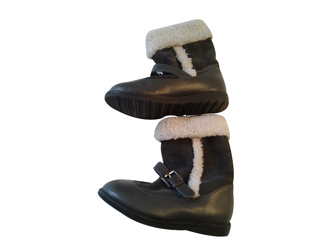 Autre Marque Bottes Verbaudet en cuir noir taille 25