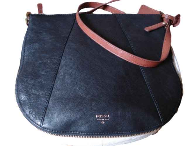 Fossil on sale gwen hobo