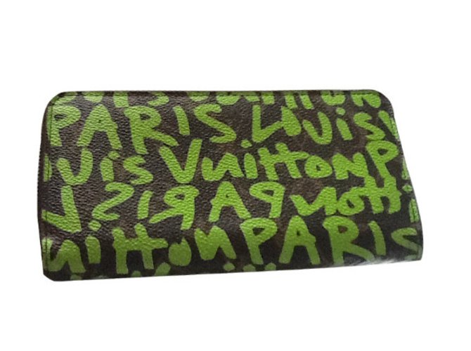 Louis Vuitton Brieftasche von Stephane Sprouse Grün Leder  ref.29851