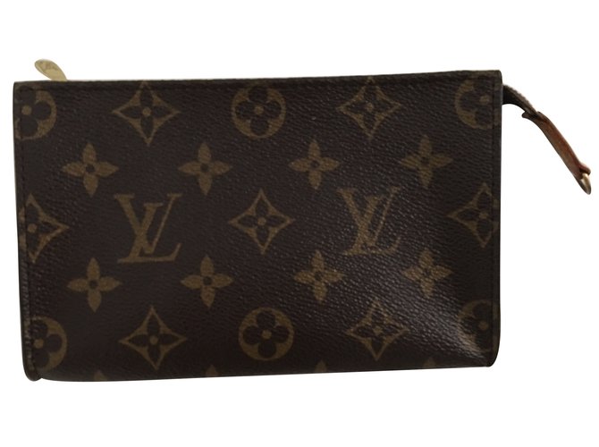 Louis Vuitton Clutch Brown Leather  ref.30482