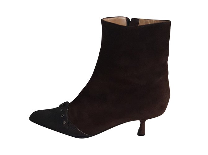 Chanel Ankle Boots Brown  ref.30555
