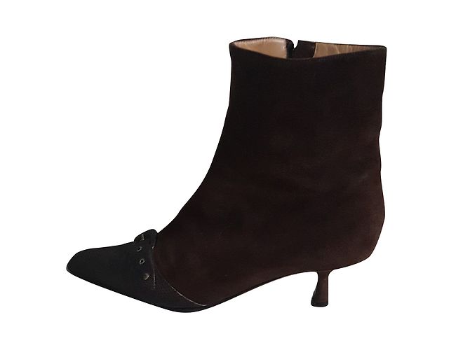 Botas de Tornozelo Chanel Castanhas em Veludo e Couro 37 Marrom