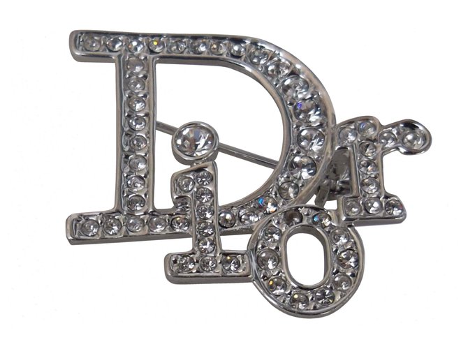 Dior Broche strass logo Plaqué argent Argenté  ref.30654