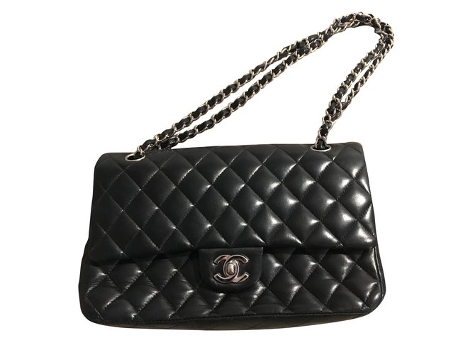 Chanel Timeless Black Leather  ref.30798