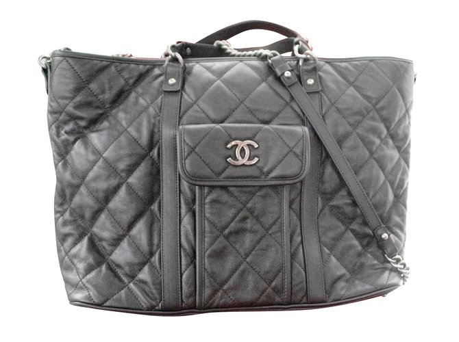 Chanel Totes Black Leather  ref.30932