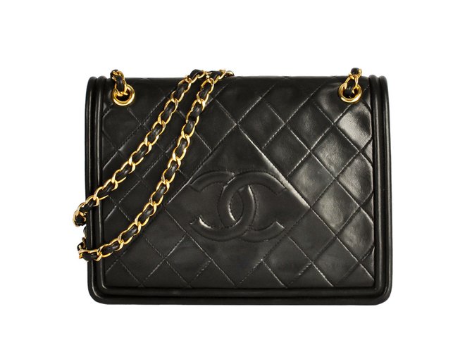 Chanel Vintage CC LAMBSKIN BAG Negro Piel de cordero  ref.31016