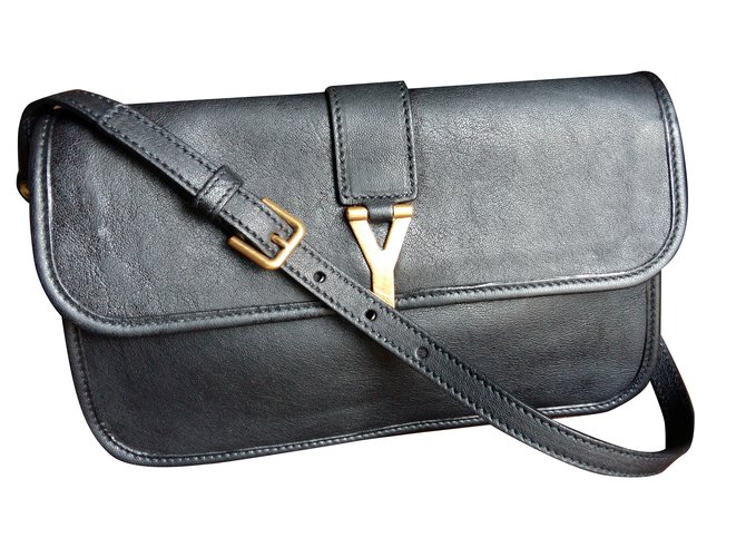 Yves Saint Laurent Cabas Chyc Mini Flap Shoulder Bag Cuir Noir  ref.31266