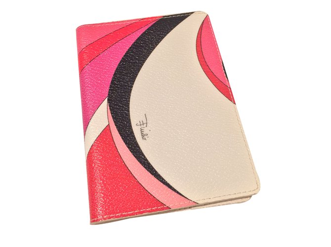 Emilio Pucci Passport Cover Multiple colors Leather  ref.31343
