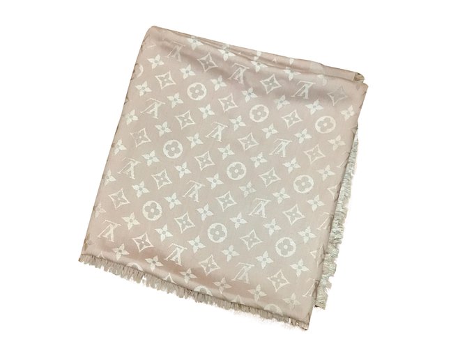 Louis Vuitton Scarf Pink Silk  ref.31390