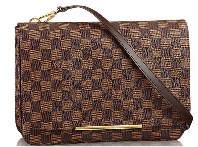 Louis Vuitton Hoxton GM Crosbodybag Brown Leather  ref.31456