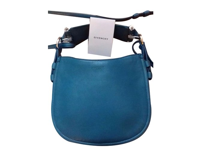 Givenchy Handbag Blue Lambskin  ref.32058