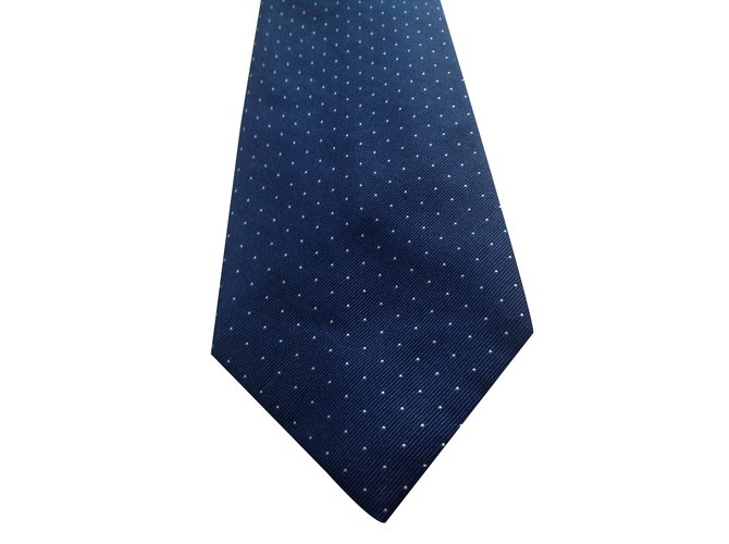 Charvet Tie Blue Silk ref.32083 - Joli