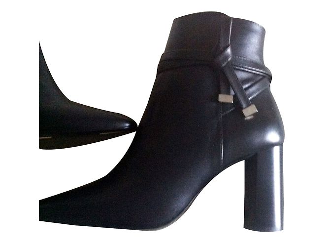 Massimo Dutti schwarze Fersen