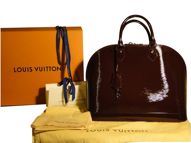 Louis Vuitton ALMA GM cuir épi électric Cuir vernis Prune  ref.32485