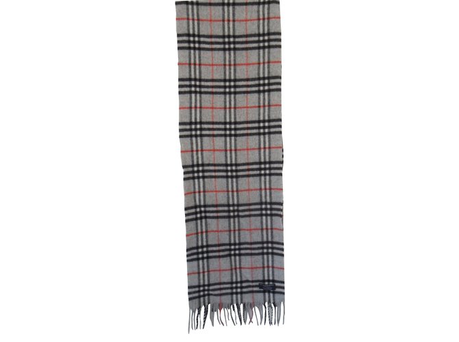 burberry scarf mens grey