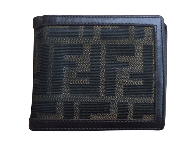 Fendi Wallets Small accessories Brown Leather  ref.32763