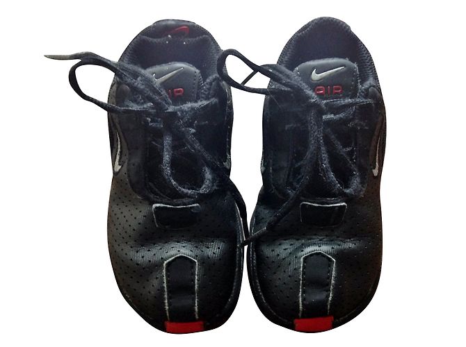 Nike MAJIKA
