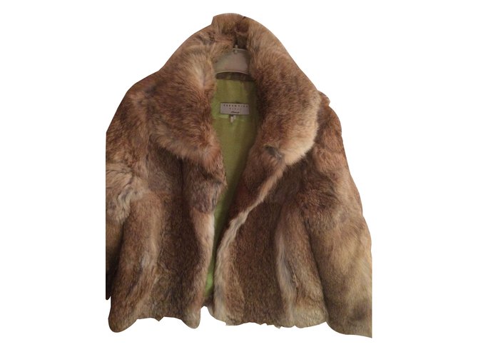 Essentiel Antwerp Girl Coats outerwear Beige Rabbit  ref.33116