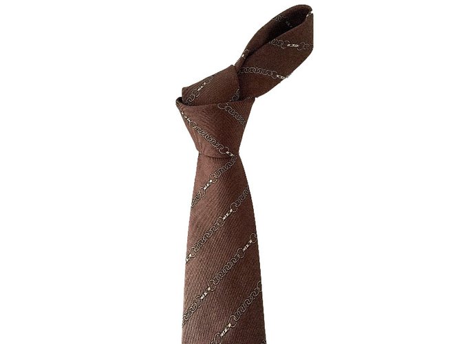 Hermès cravatta Marrone Seta  ref.33186