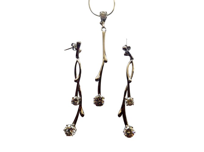 Autre Marque L'Onglerie Jewellery set Silvery Metal  ref.33252