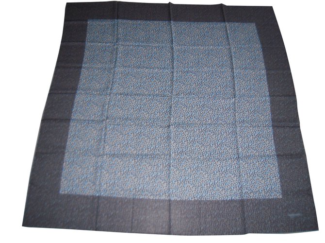Hermès Xaile de lãLenços de seda Azul  ref.33502