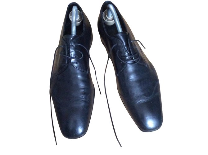 Prada Zapatos Negro Cuero  ref.33750